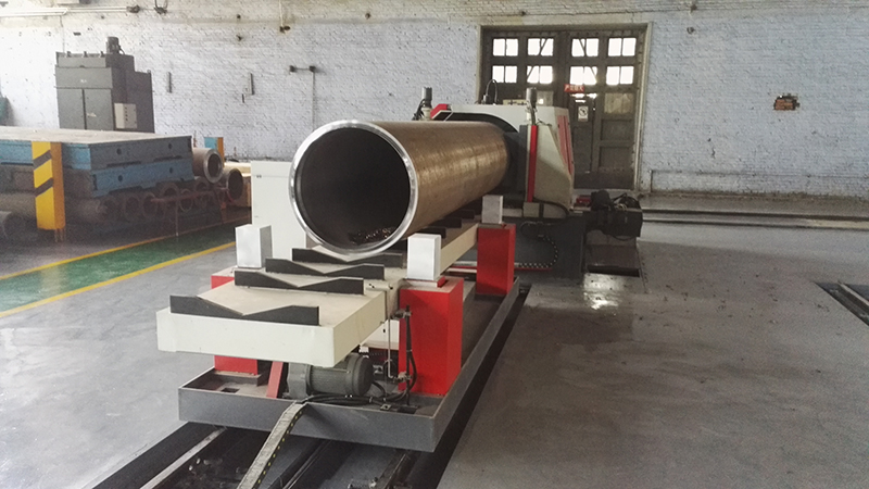 管道数控端面坡口机(左右同步夹紧)(图2) 管道数控端面坡口机(左右同步夹紧)(图2)