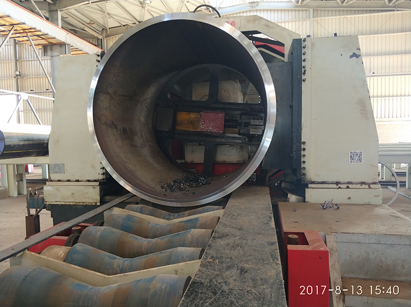 管道数控端面坡口机(左右同步夹紧)(图4) 管道数控端面坡口机(左右同步夹紧)(图4)