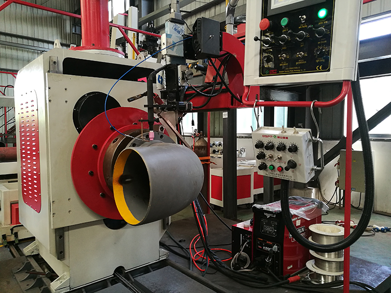 短管用管道自动焊机(普通型)(图2) 短管用管道自动焊机(普通型)(图2)