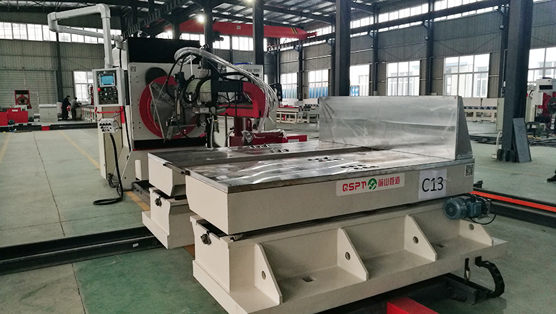 管道预制组对焊接中心(组对器+卡盘)(图2) 管道预制组对焊接中心(组对器+卡盘)(图2)