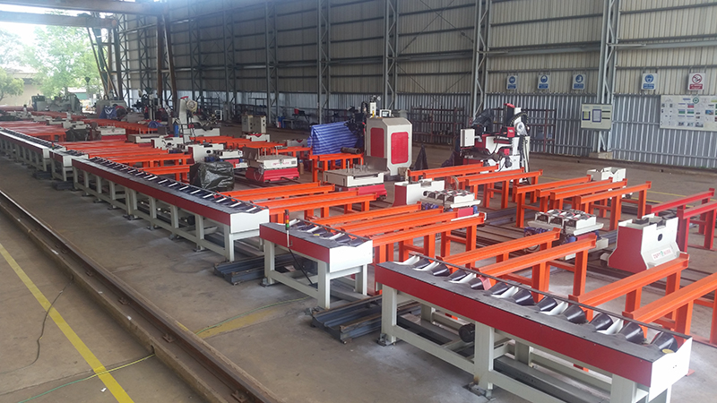 固定车间式管道预制生产线(图2) 固定车间式管道预制生产线(图2)