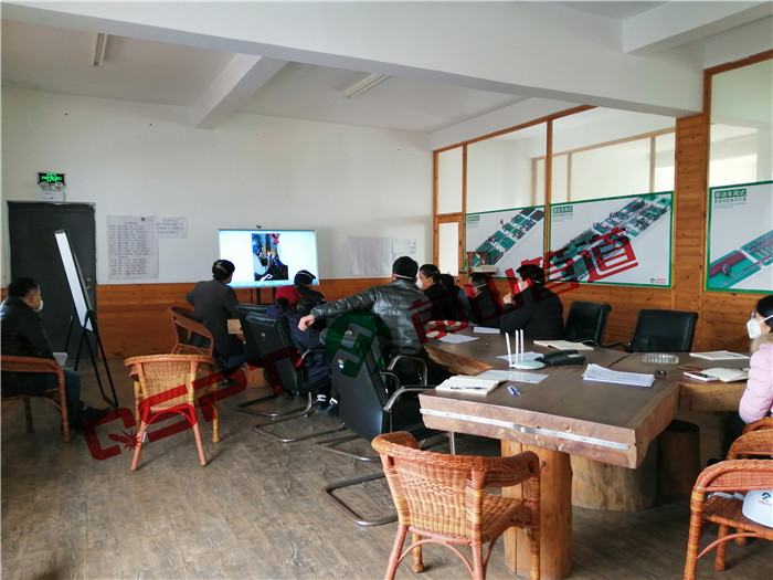 北方客户组团到前山公司考察管道预制生产线(图2) 北方客户组团到前山公司考察管道预制生产线(图2)